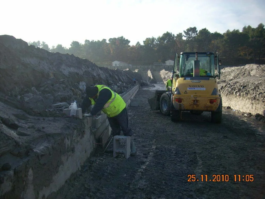 Murs en béton banché