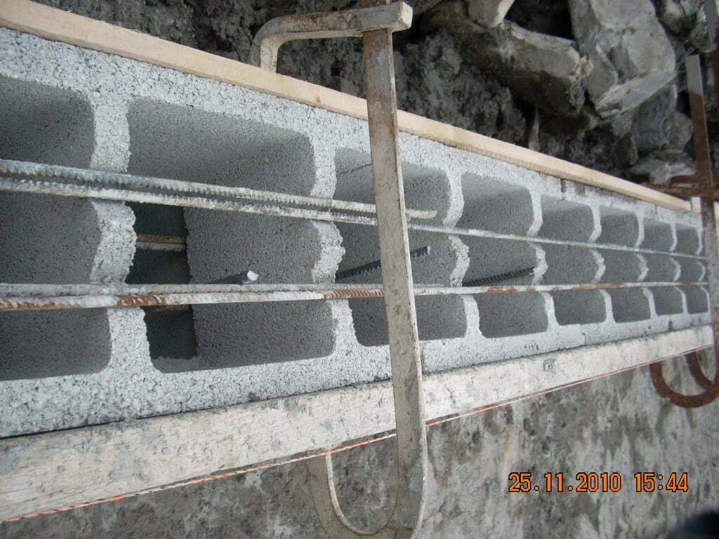 Murs en béton banché