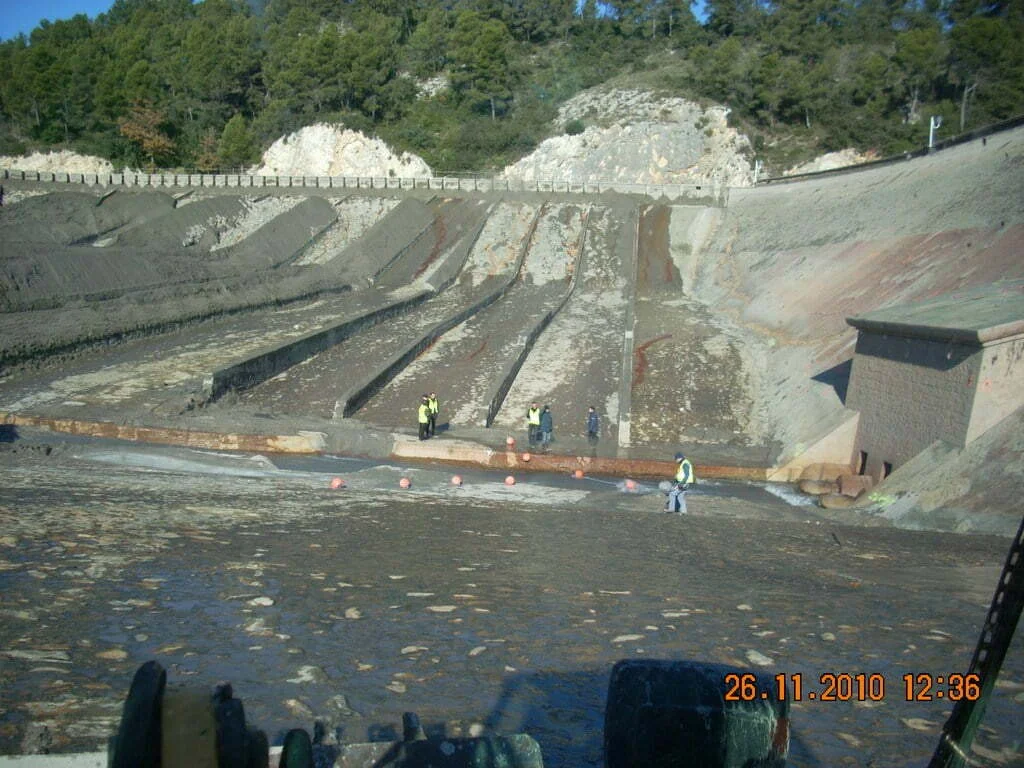 Murs en béton banché